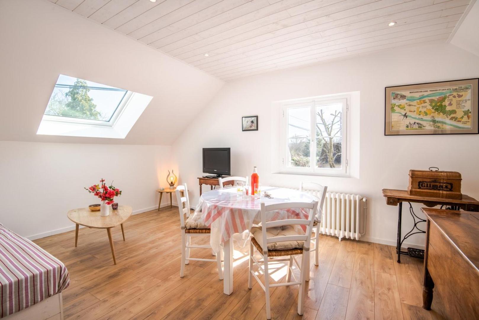 Le Relais De L'Ormeau - Charmant Gite Pour 4 Pers. Lussault-sur-Loire Bagian luar foto